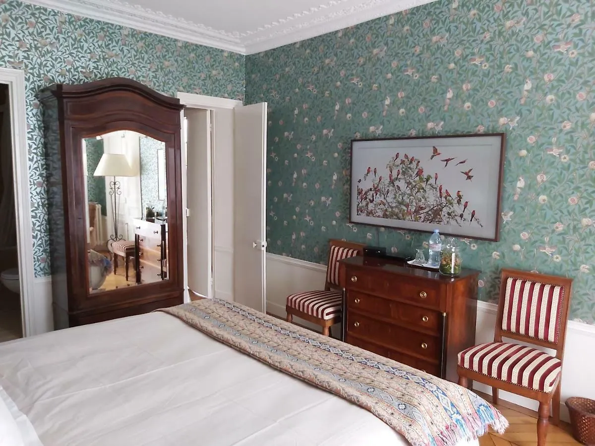 Le 48 Paris Bed & Breakfast フランス